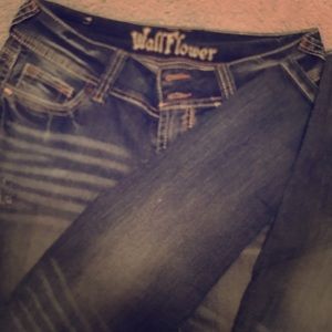 Wallflower jeans